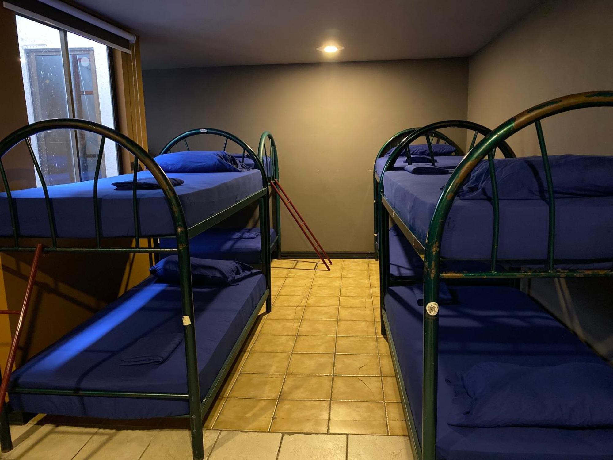 Alajuela Backpackers Airport Hostel Esterno foto