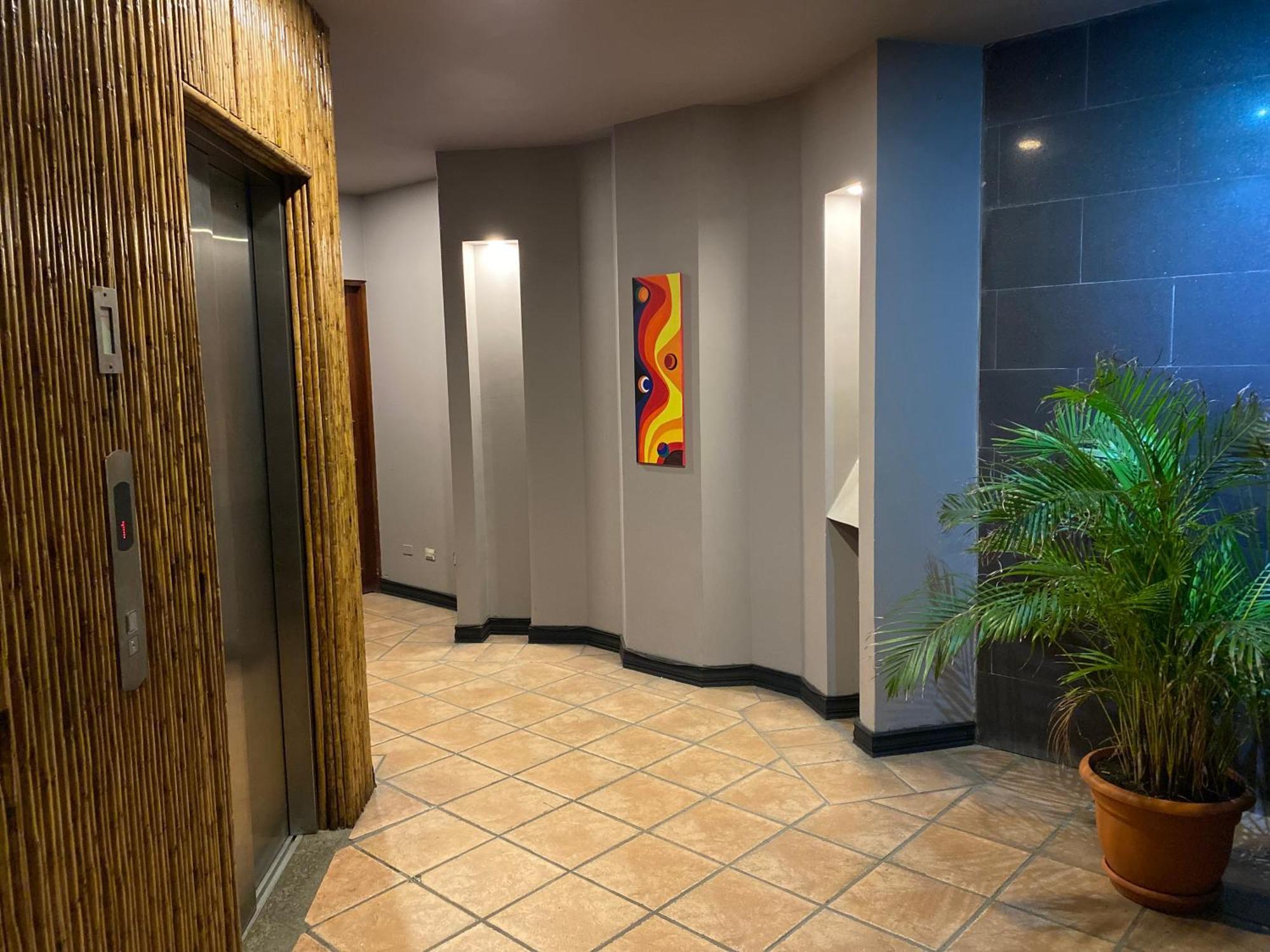 Alajuela Backpackers Airport Hostel Esterno foto