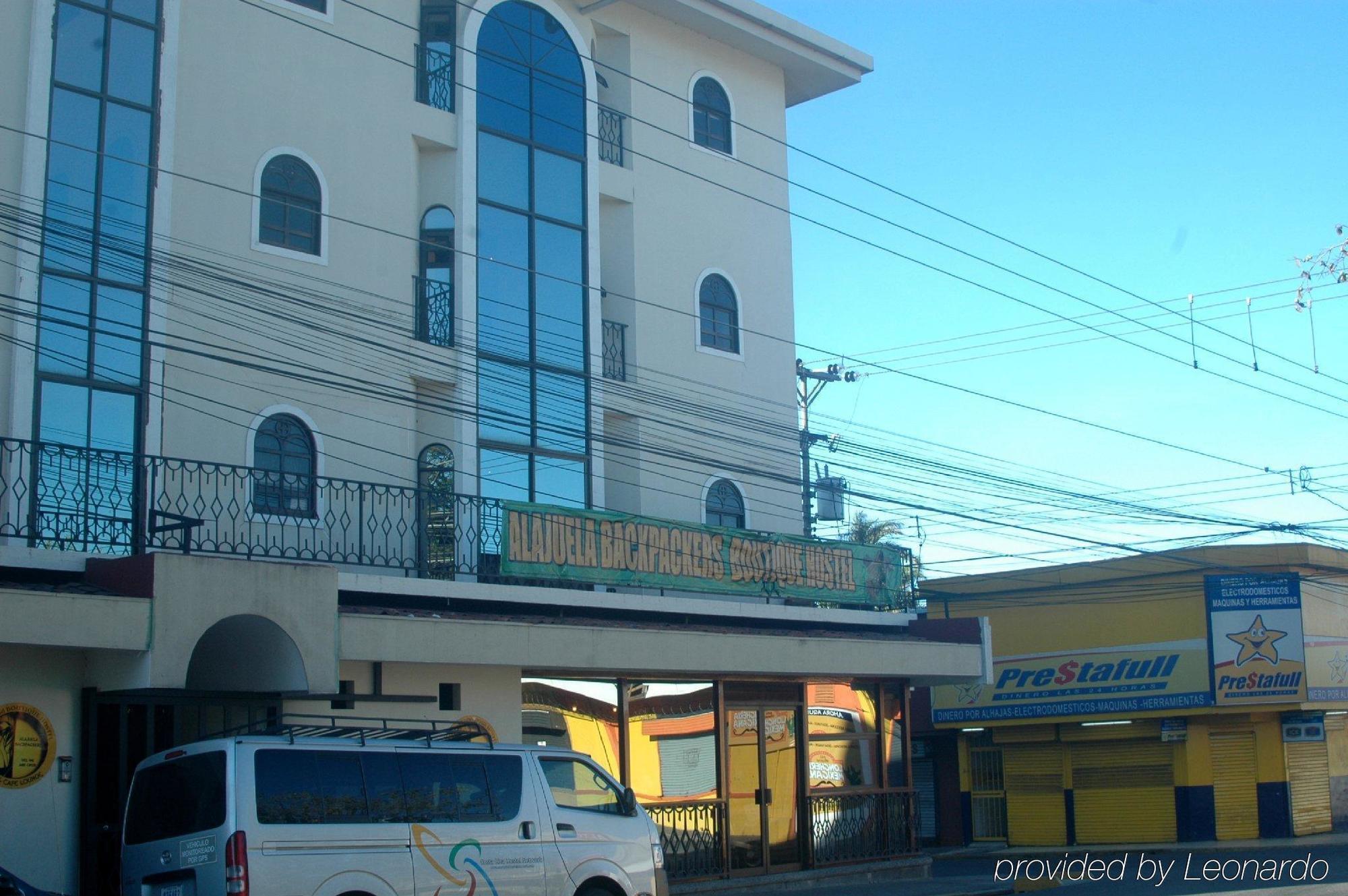 Alajuela Backpackers Airport Hostel Esterno foto